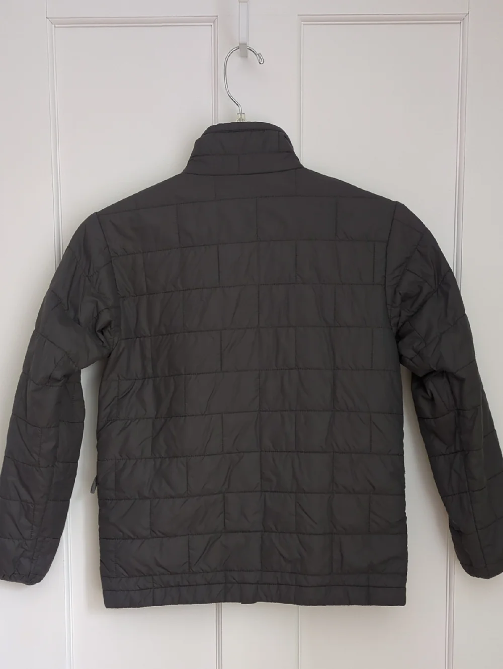 Kid's 10 Patagonia Nano Puff Brick Quilt Jacket - Picture 3 of 9